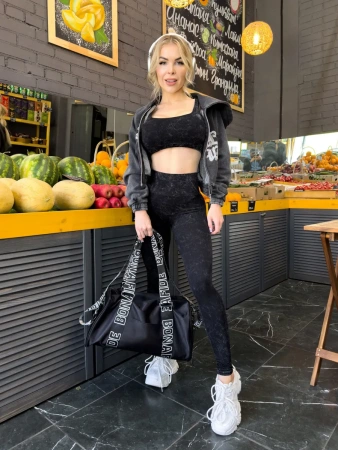 Bona Fide: Marble Top "Black"