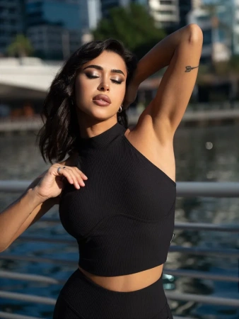 Bona Fashion: Top "Ribbed Black"