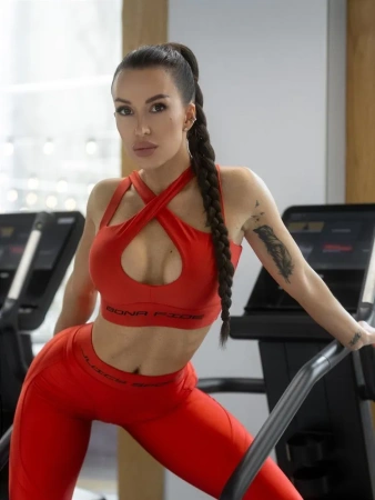 Bona Fide: Heart CrushTop "Juicy Red"